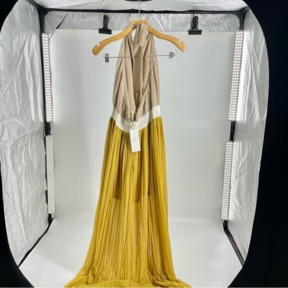 LUCY PARIS NWT Pleated Halter Goldie Maxi Dress Backless Gold Yellow Beige Small - Picture 9 of 16